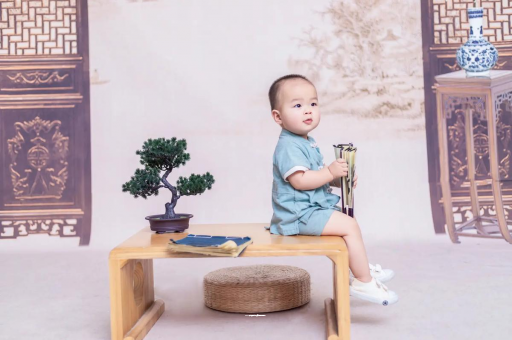 弥勒宝宝吃迷糊奶如何纠正